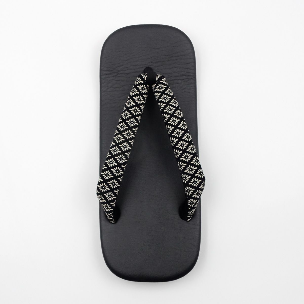 雪駄 印伝風 菊小紋 黒台