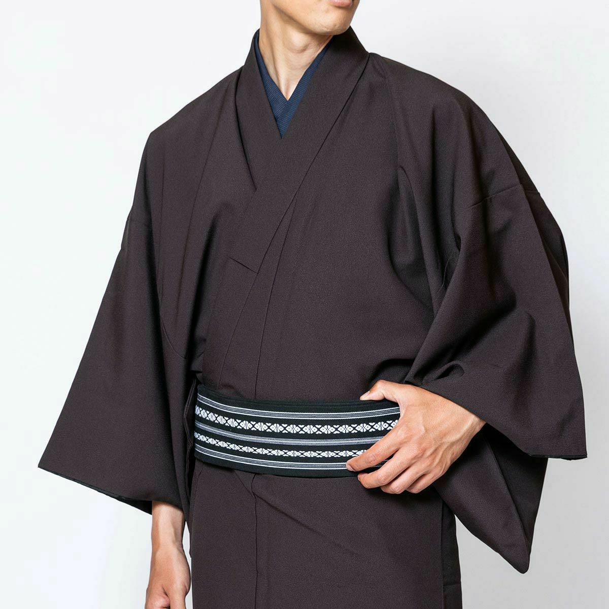 ち*よ様 新品　美品　袷　紋付　縮緬　色無地　フルセット　身丈156 裄丈66 男着物 洗える着物 ちりめん 袷 焦茶 M～LL