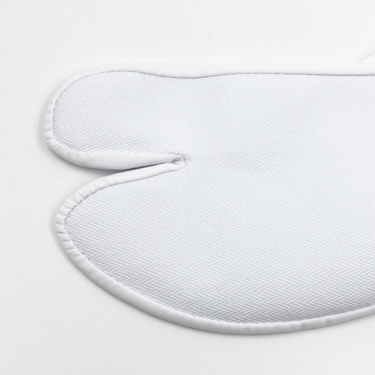 28～30cm前後対応 足袋 白 4枚こはぜ